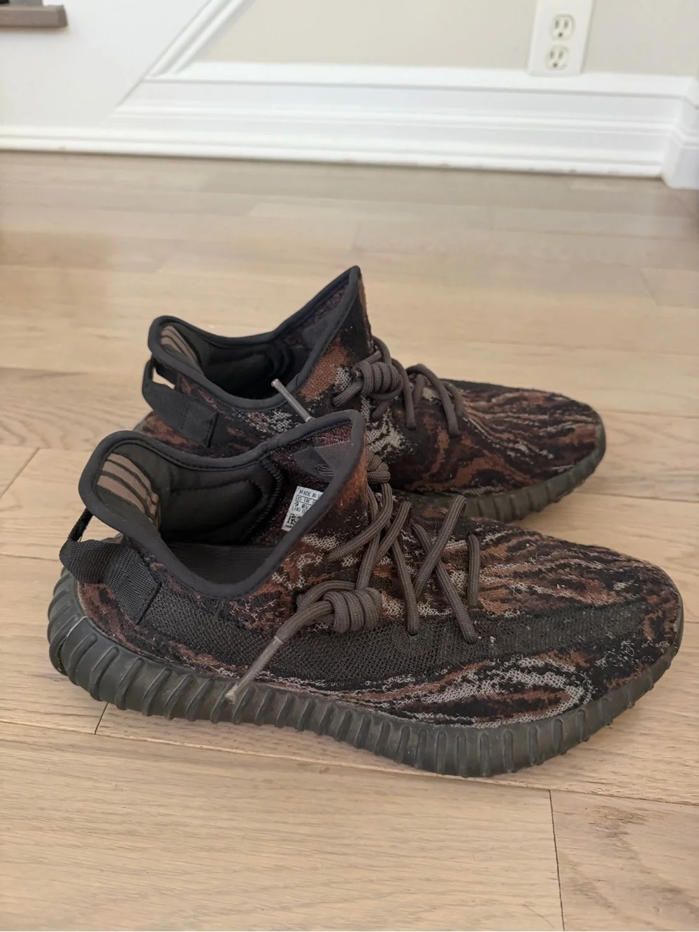 Men’s Yeezys